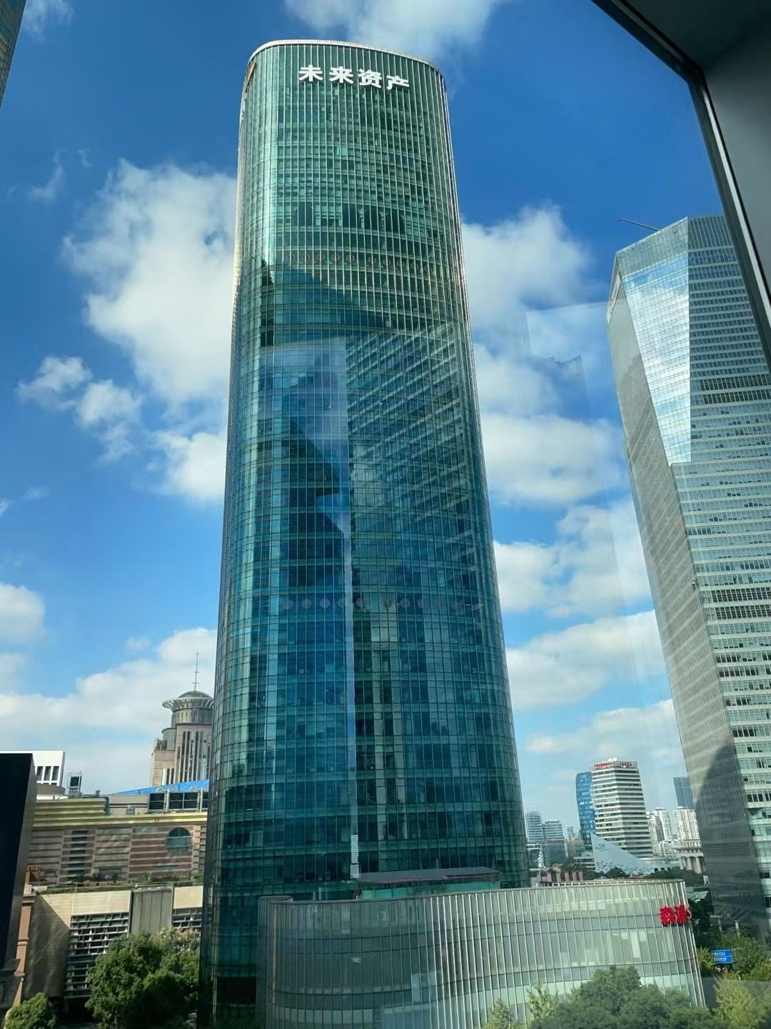 未来街区-直营花旗集团大厦